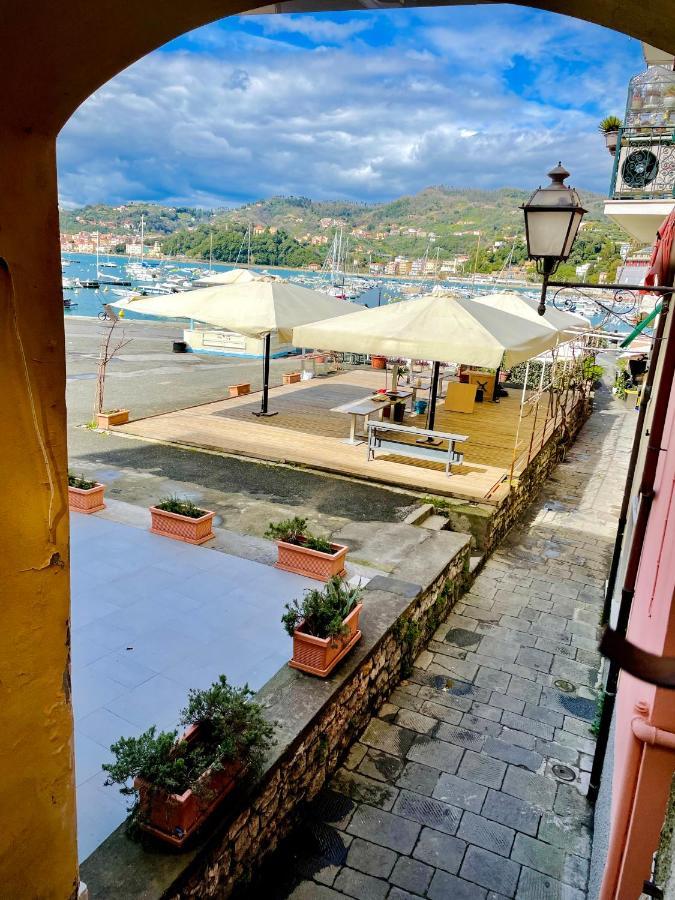 L'Angolo Dei Poeti Lerici Exterior photo